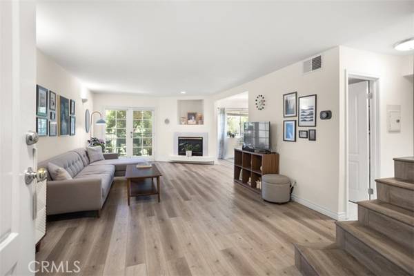 13030 Valleyheart Drive #101, Studio City, CA 91604