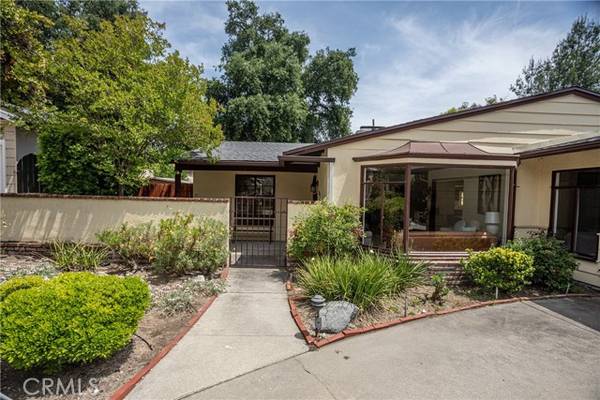 La Crescenta, CA 91214,3224 Park Vista Drive