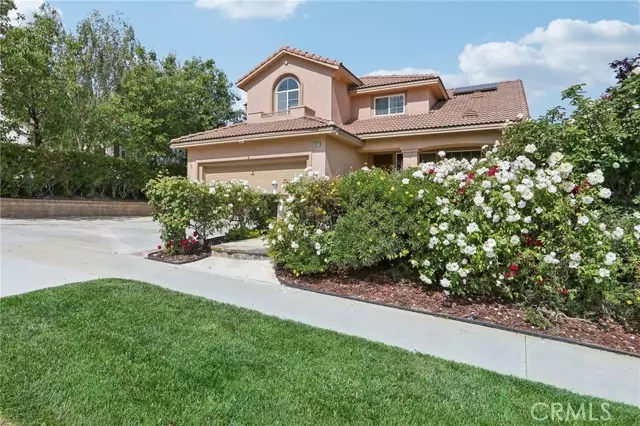 28821 Garnet Canyon Drive, Saugus, CA 91390