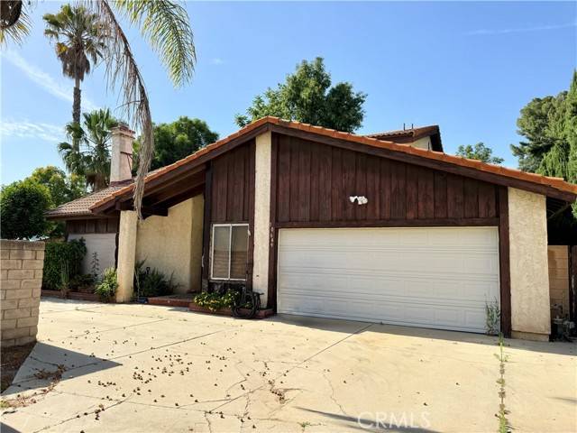 10649 Willowbrae Avenue, Chatsworth, CA 91311