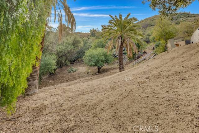 8455 McGroarty Street, Sunland, CA 91040