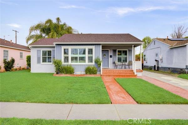 6542 Balcom Avenue, Reseda, CA 91335