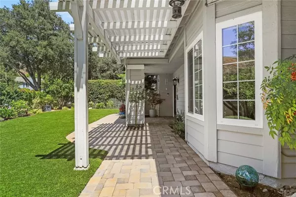 Westlake Village, CA 91362,5627 Tanner Ridge Avenue