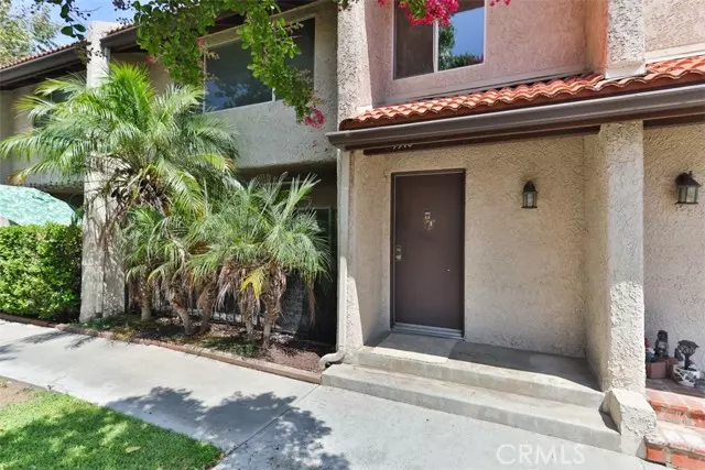 Burbank, CA 91504,9518 Via Venezia