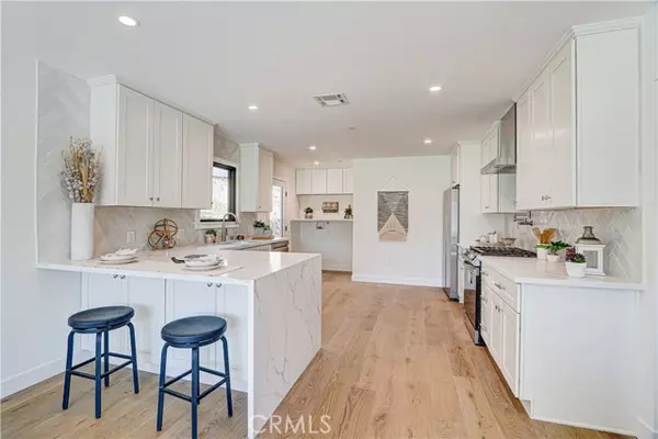 Tujunga, CA 91042,10788 Las Lunitas Avenue