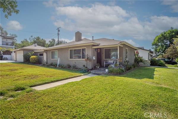 7774 Shadyspring Drive,  Burbank,  CA 91504