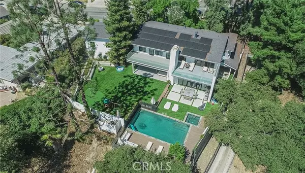 La Crescenta, CA 91214,5305 Pineridge Drive