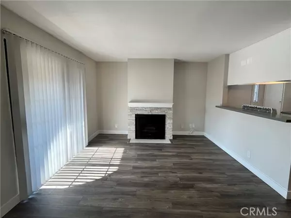 Burbank, CA 91501,625 E Palm Avenue #201