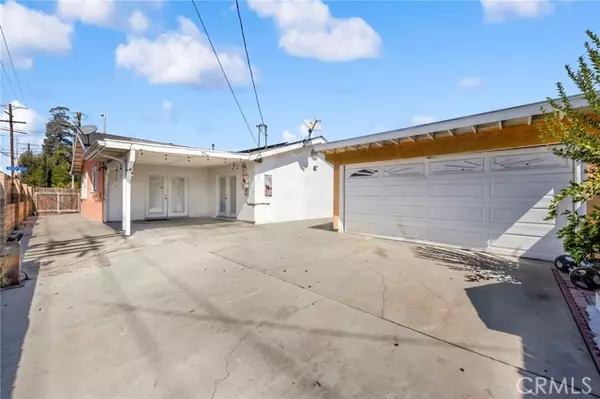 Pacoima, CA 91331,13286 Terra Bella Street