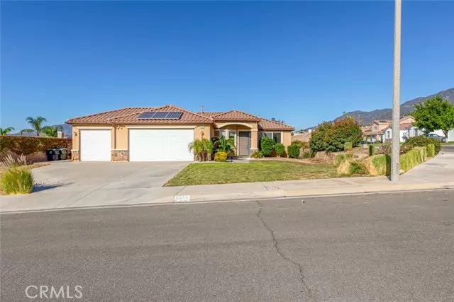 6654 N Ofelia Drive, San Bernardino, CA 92407