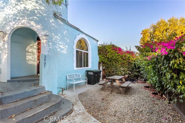 3905 Woolwine Drive, Los Angeles, CA 90063