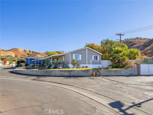 Canyon Country, CA 91387,30000 Sand Canyon #19