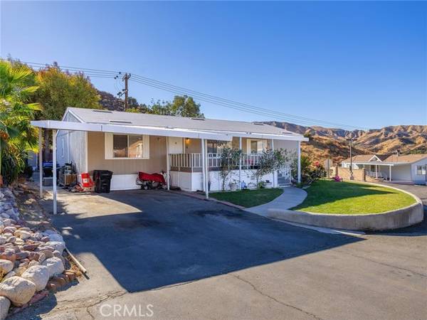 Canyon Country, CA 91387,30000 Sand Canyon #19