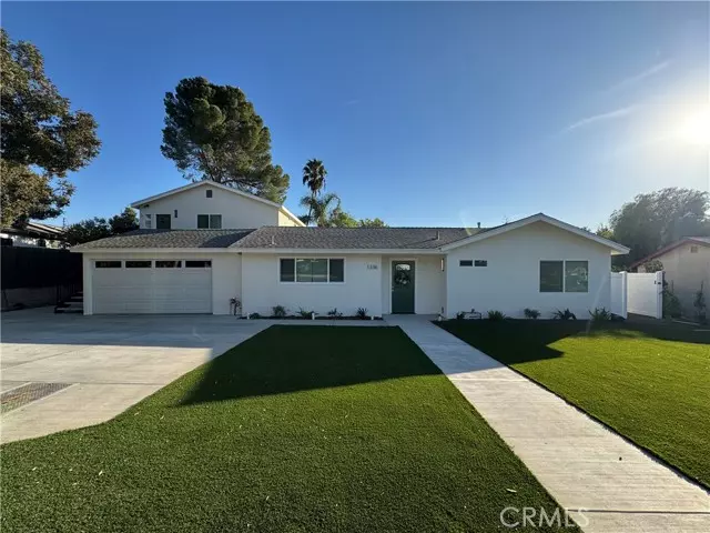 Thousand Oaks, CA 91360,1336 Calle Tulipan #C