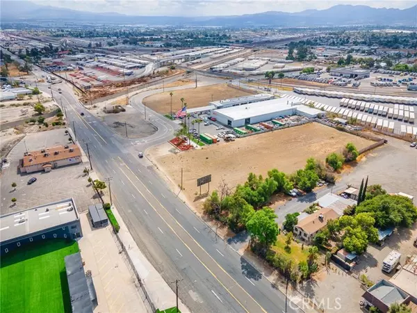 San Bernardino, CA 92410,0 Foothill