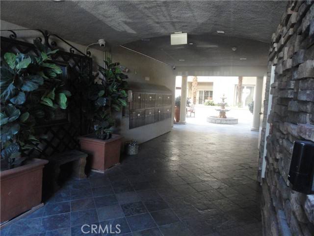 Sherman Oaks, CA 91411,15206 Burbank Boulevard #107