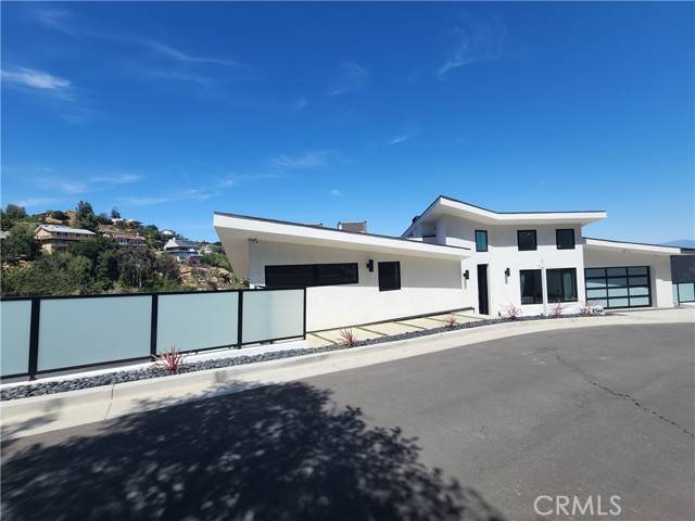 West Hills, CA 91304,8352 Hillcroft Drive