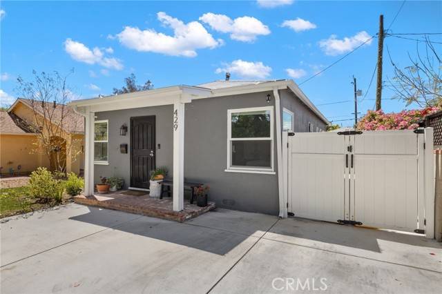 Burbank, CA 91506,429 N Lincoln Street
