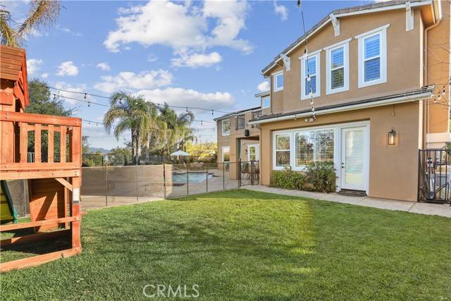 Valencia, CA 91381,26632 Fallen Oak Court