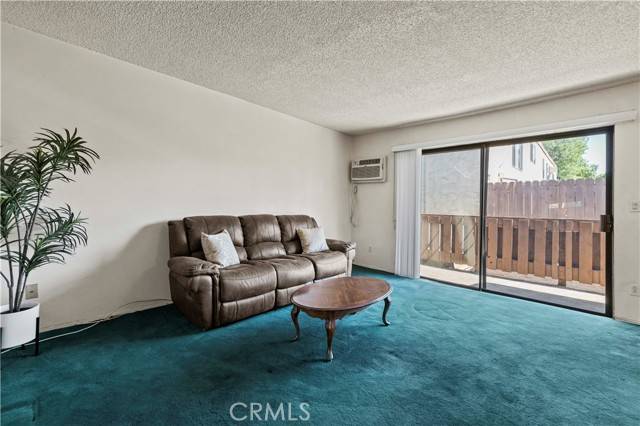 Reseda, CA 91335,17900 Sherman Way #416