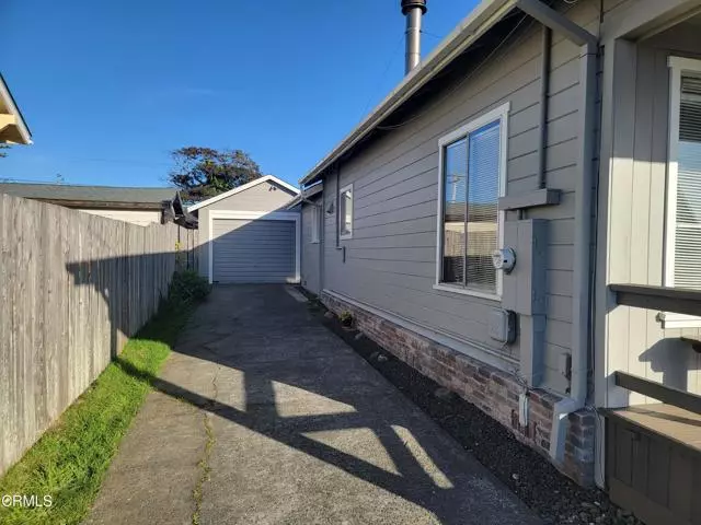 210 S Harold Street, Fort Bragg, CA 95437