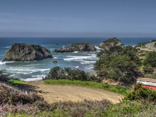 30501 N Highway 1, Fort Bragg, CA 95437