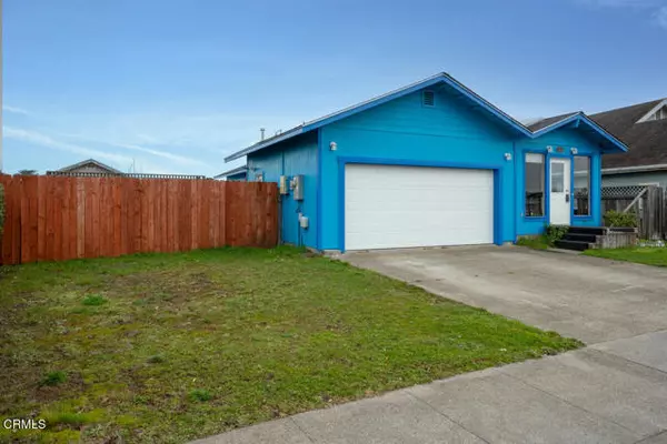 934 Stewart Street, Fort Bragg, CA 95437