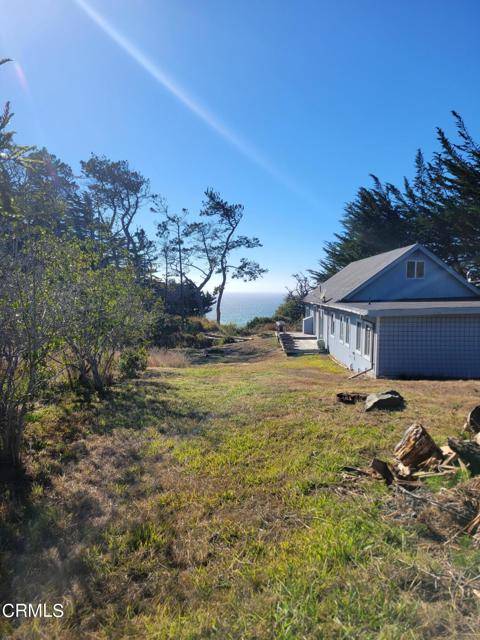 33620 Highway 1, Gualala, CA 95445