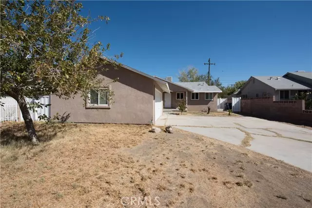 45514 Leatherwood Avenue, Lancaster, CA 93534