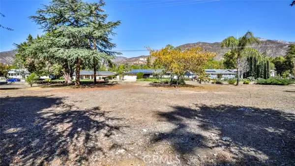 Upland, CA 91784,2440 N Mountain