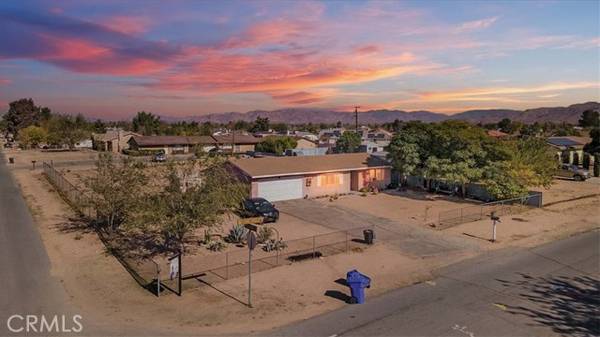 21270 Lone Eagle Road, Apple Valley, CA 92308