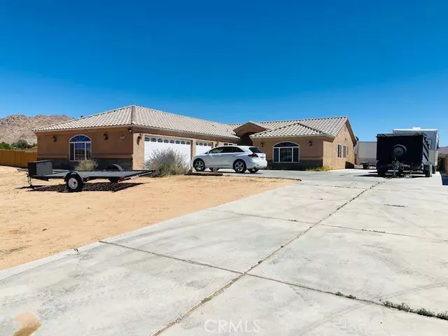 16185 Joshua Road, Apple Valley, CA 92307