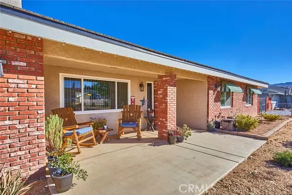 7495 Corona Avenue, Hesperia, CA 92345