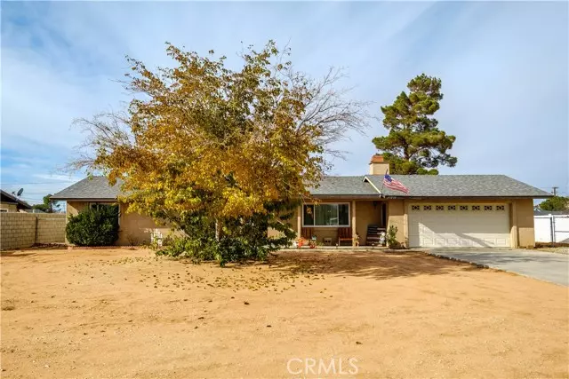 15238 Osage Road, Apple Valley, CA 92307