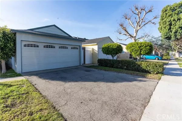 6808 E Keynote Street, Long Beach, CA 90808