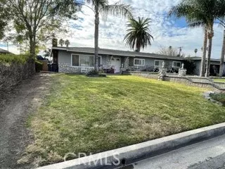 5718 Sycamore Avenue, Rialto, CA 92377