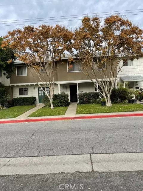 Azusa, CA 91702,685 E Lee Place