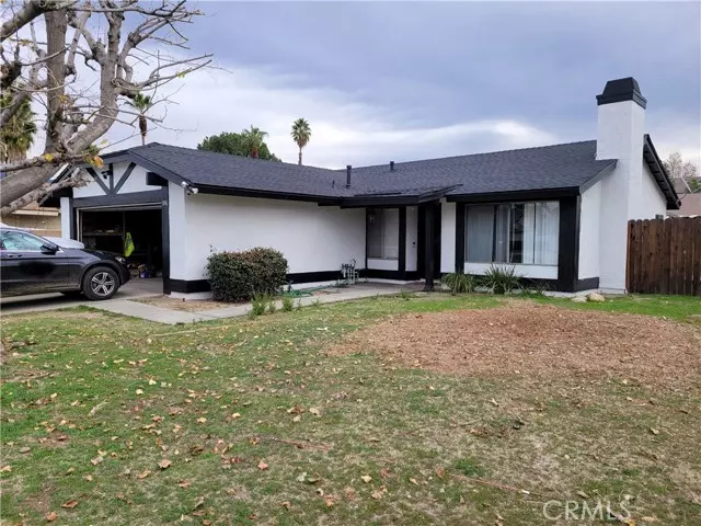 1316 Live Oak Court, Redlands, CA 92374