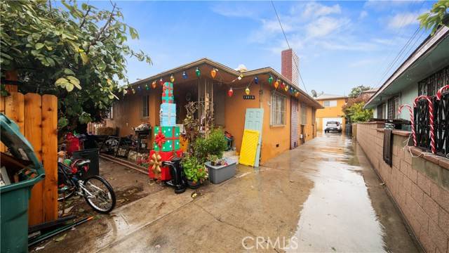 10916 Mansel Avenue, Inglewood, CA 90304