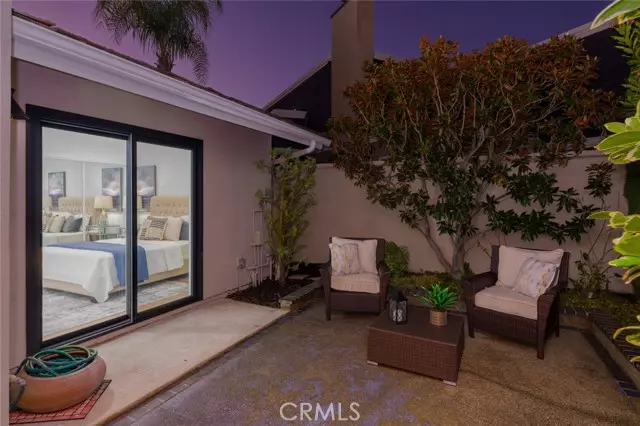 3 Rue Cannes, Newport Beach, CA 92660