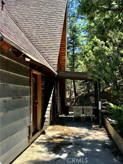 Lake Arrowhead, CA 92352,27115 Peninsula