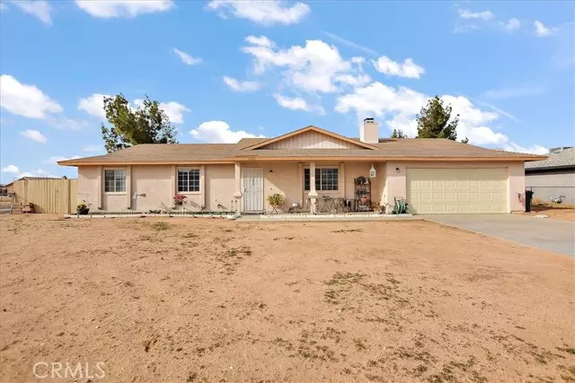 13338 Apple Blossom Lane, Apple Valley, CA 92308