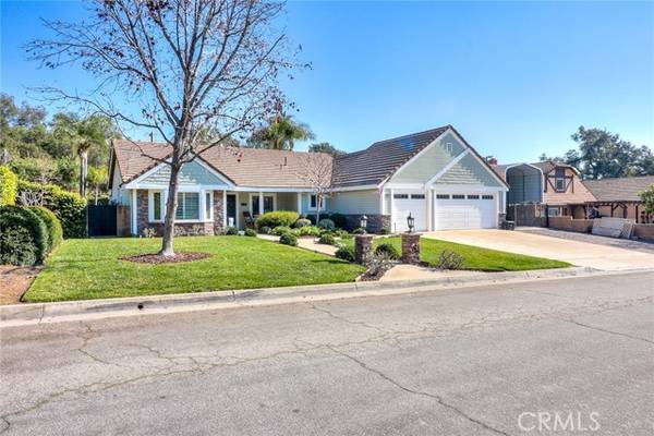 Glendora, CA 91741,308 N Hacienda Avenue