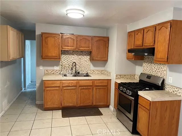 La Puente, CA 91744,433 Colston Avenue