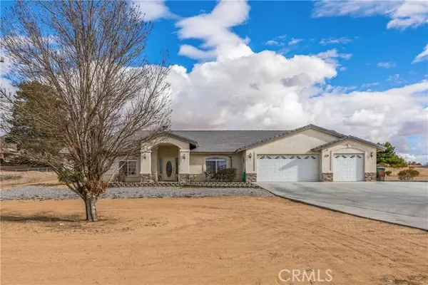 19006 Yanan Road, Apple Valley, CA 92307