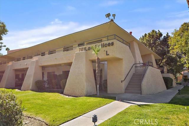 701 N Los Felices Circle #203, Palm Springs, CA 92262