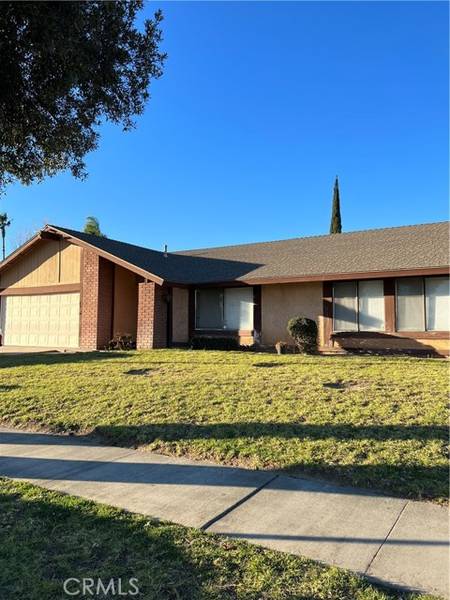 890 W Bohnert Avenue, Rialto, CA 92377