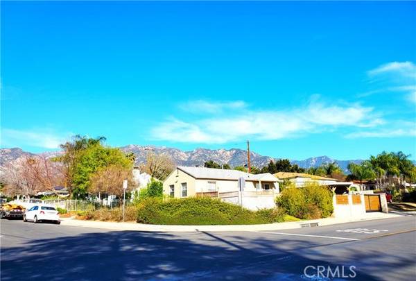 2412 Glenrose Avenue, Altadena, CA 91001