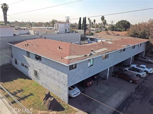 Compton, CA 90221,1714 E San Luis Street