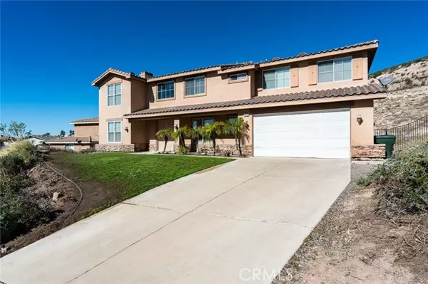 San Bernardino, CA 92407,5916 N Acacia Court